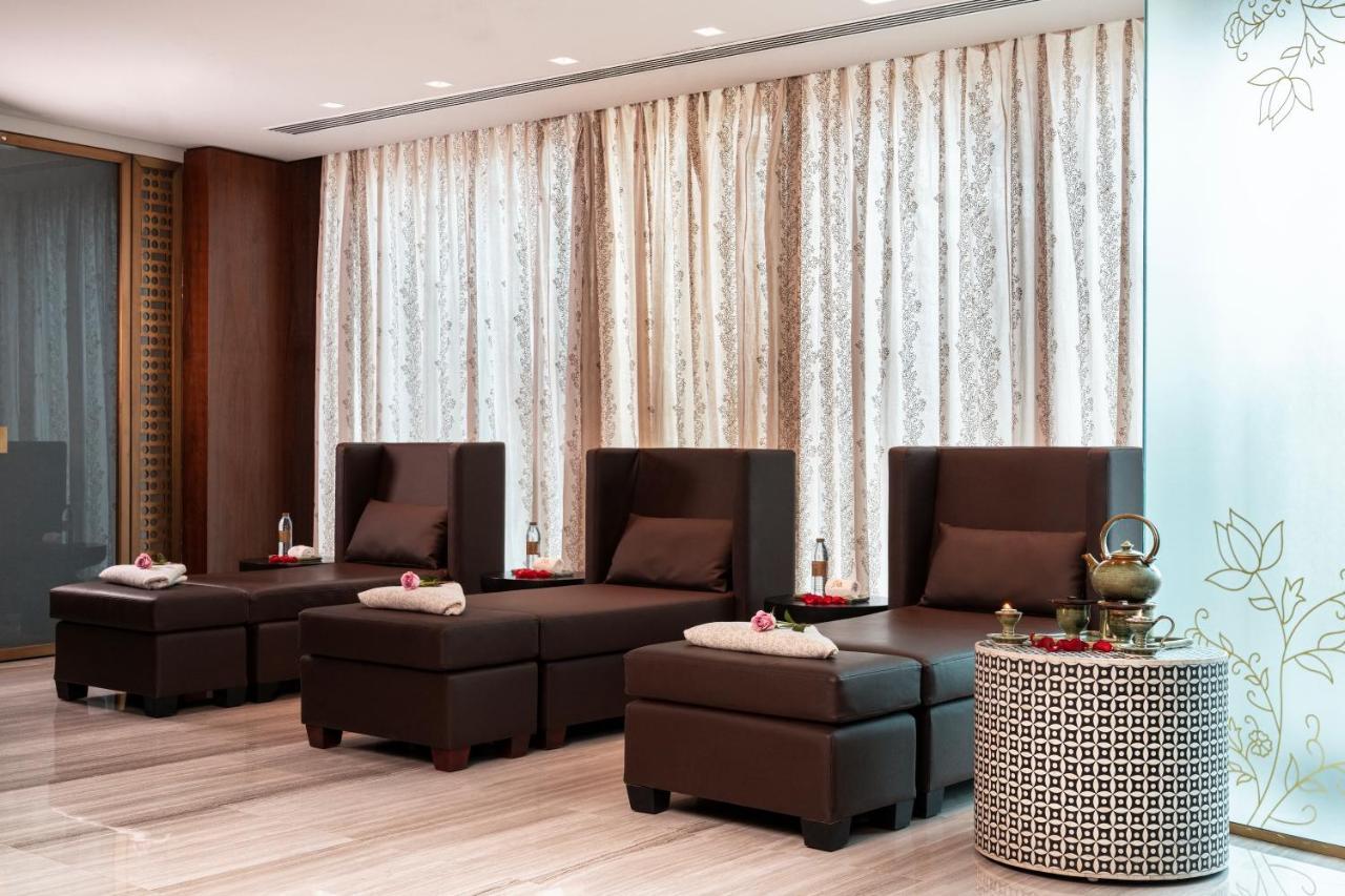 Hotel Taj Dubaï Extérieur photo Spa at The Oberoi, Mumbai